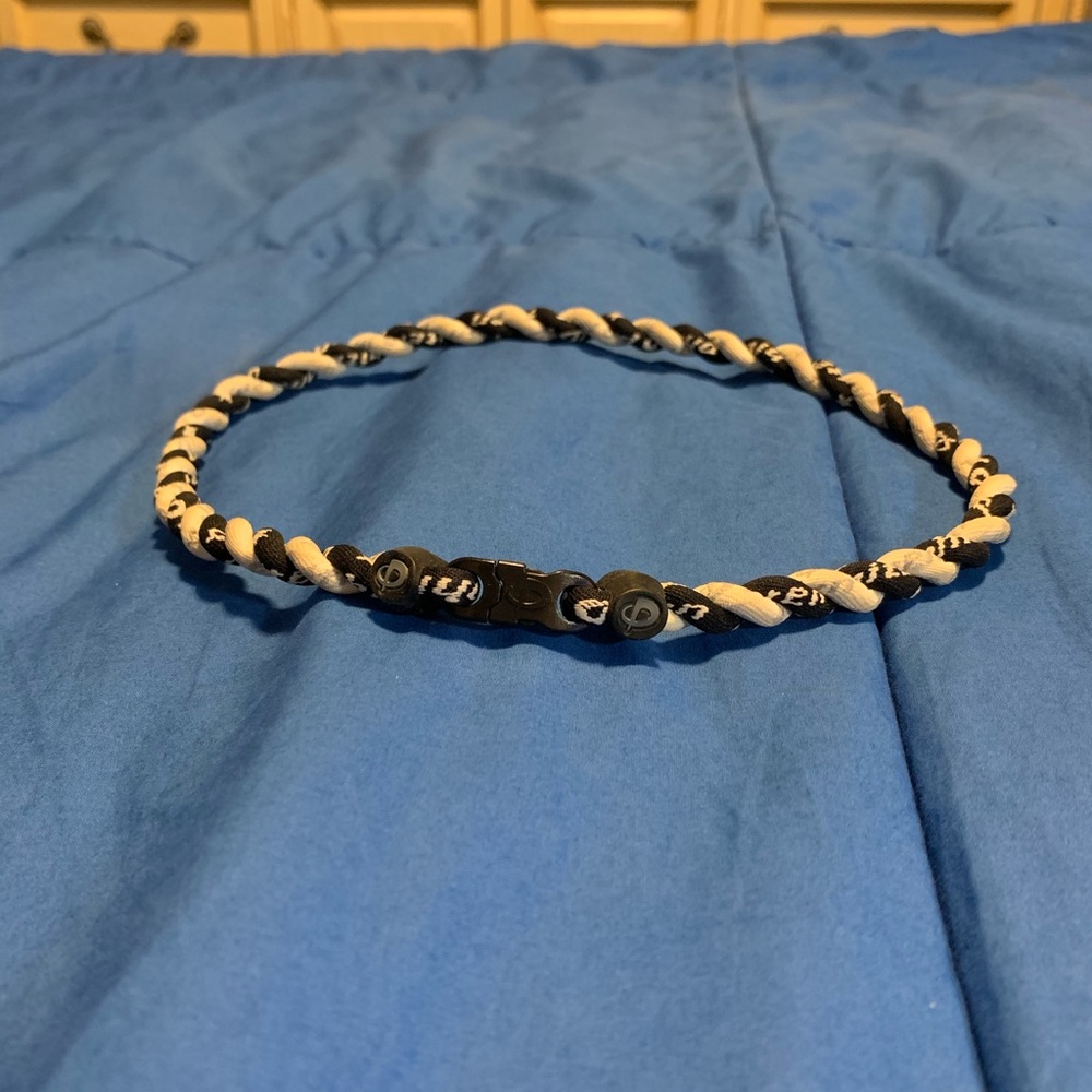 Phiten Black and White Tornado Titanium Necklace